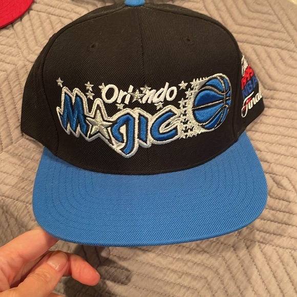 Like new snapback hats …..$12 each - Picture 4 of 10